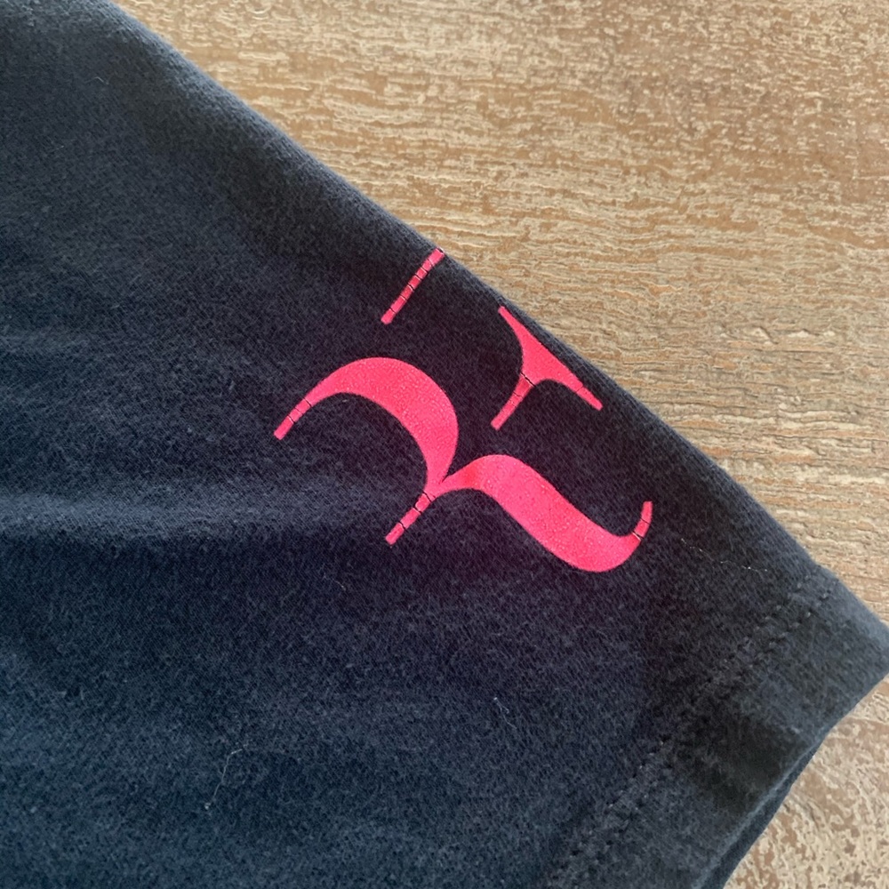 Boys Nike Tee - Picture 5 of 6